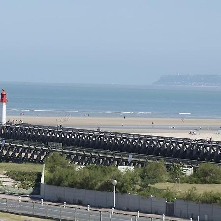 Les Embruns - Plein Ciel - Appartement 3Eme Etage Deauville Bagian luar foto