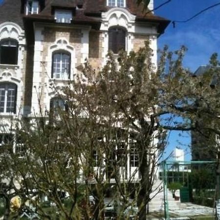 Les Embruns - Plein Ciel - Appartement 3Eme Etage Deauville Bagian luar foto
